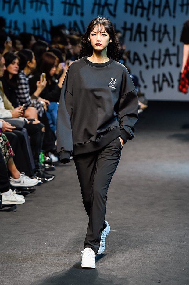 SEOUL FASHION WEEK: Yohanix SS17 Collection - Design Scene - Fashion ...