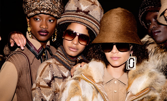 Backstage Moments at MARC JACOBS Fall Winter 2017/18 Show