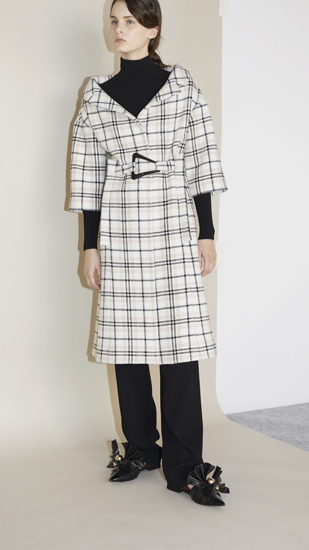 PFW: CARVEN Fall Winter 2017.18 Collection