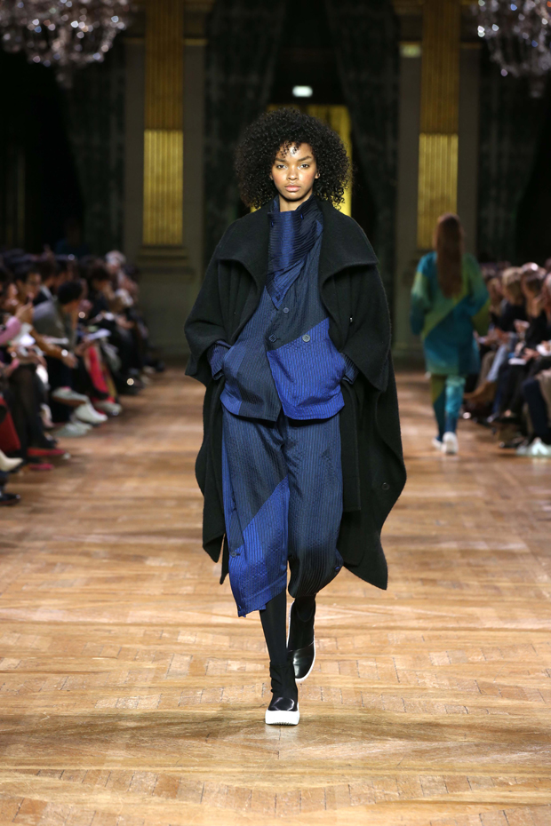 PFW: ISSEY MIYAKE Fall Winter 2017.18 Collection