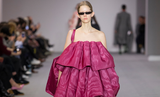 PFW: BALENCIAGA Fall Winter 2017.18 Collection