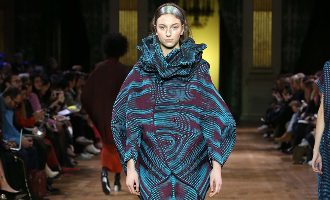 PFW: ISSEY MIYAKE Fall Winter 2017.18 Collection