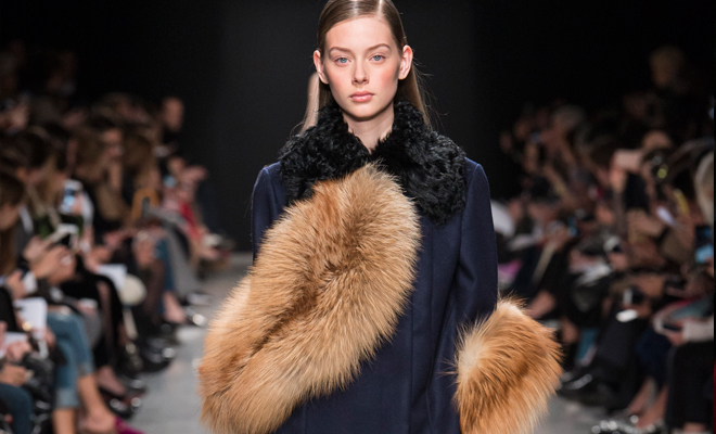 PFW: GUY LAROCHE Fall Winter 2017.18 Collection