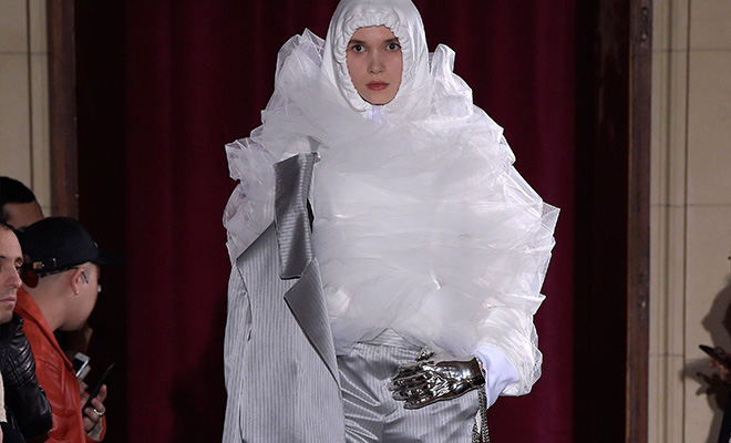 PFW: Y/PROJECT Fall Winter 2017.18 Women’s Collection