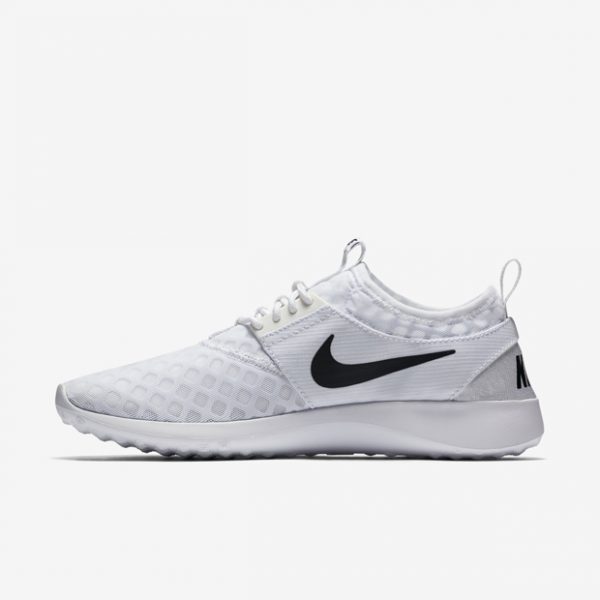Nike Women's Wears That Cater You Complete Comfort