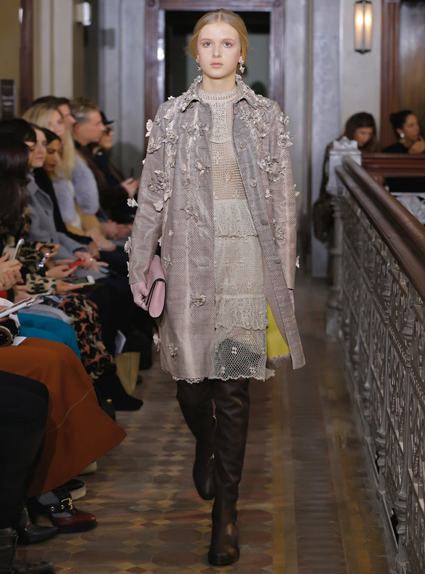 valentino pre fall 2017