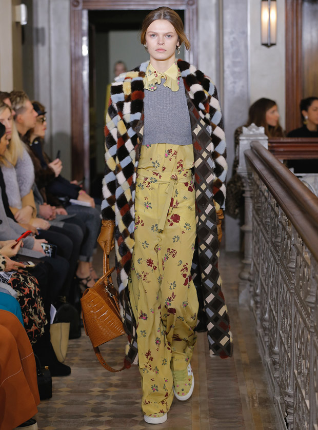 valentino pre fall 2017