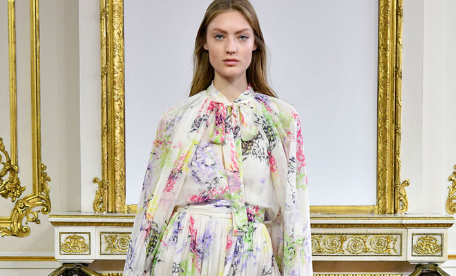 MONIQUE LHUILLIER Spring Summer 2018 Collection