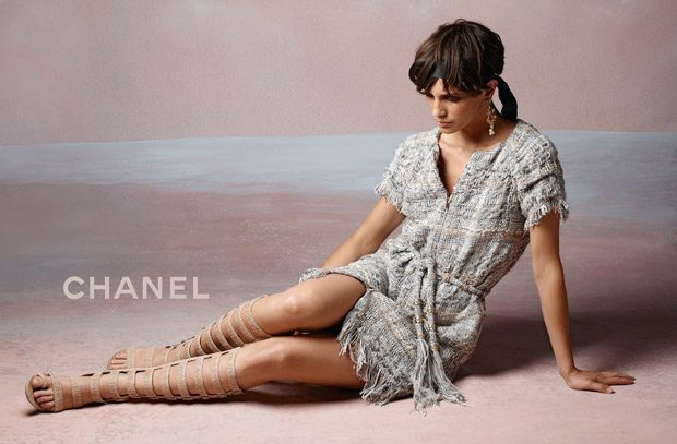 Chanel Cruise 2017.18 La Modernité de l'Antiquité Collection