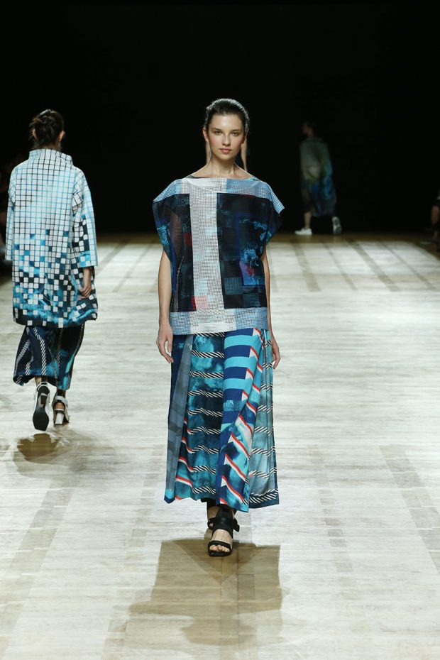 #PFW: Issey Miyake Spring Summer 2018 Collection - Design Scene