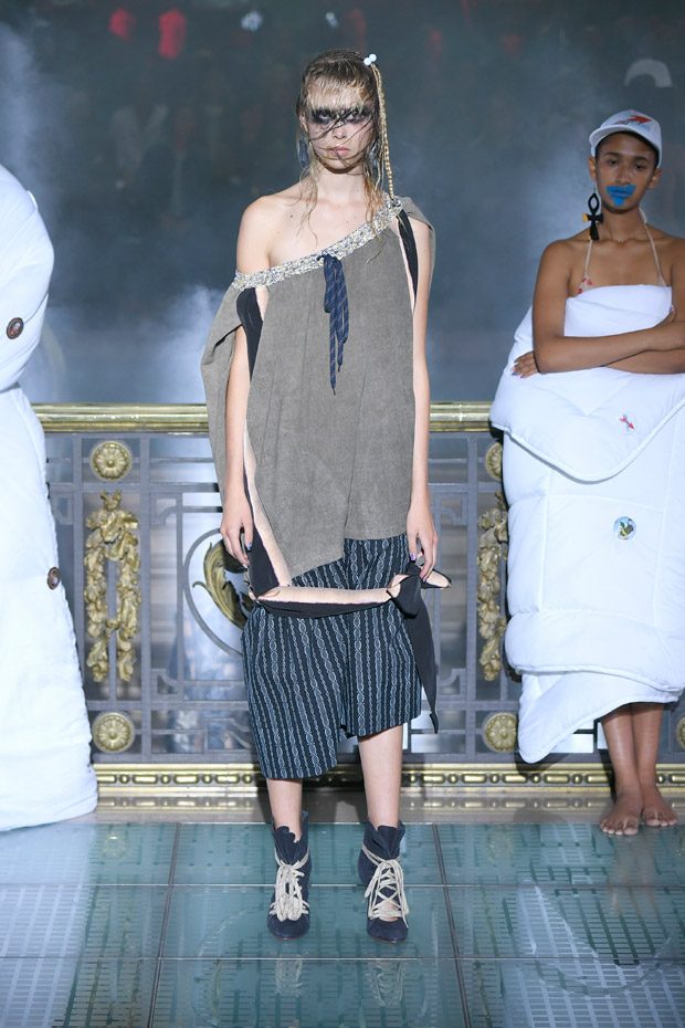 パンツ Andreas Kronthaler for Vivienne Westwood PFW: Andreas Kronthaler for Vivienne Westwood SS18 Collection