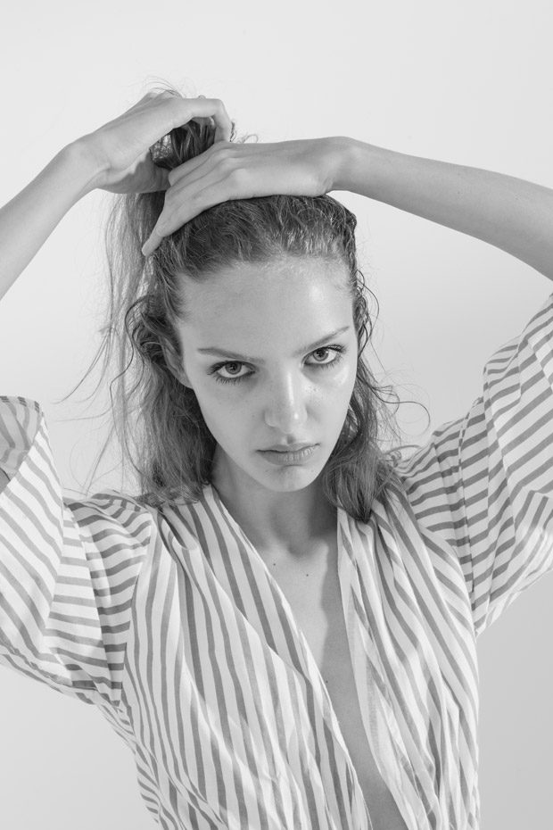 Lola Banet