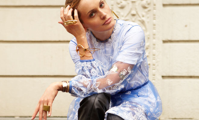 Jewelry: Mixing the Old With the New to Enhance Your Appeal