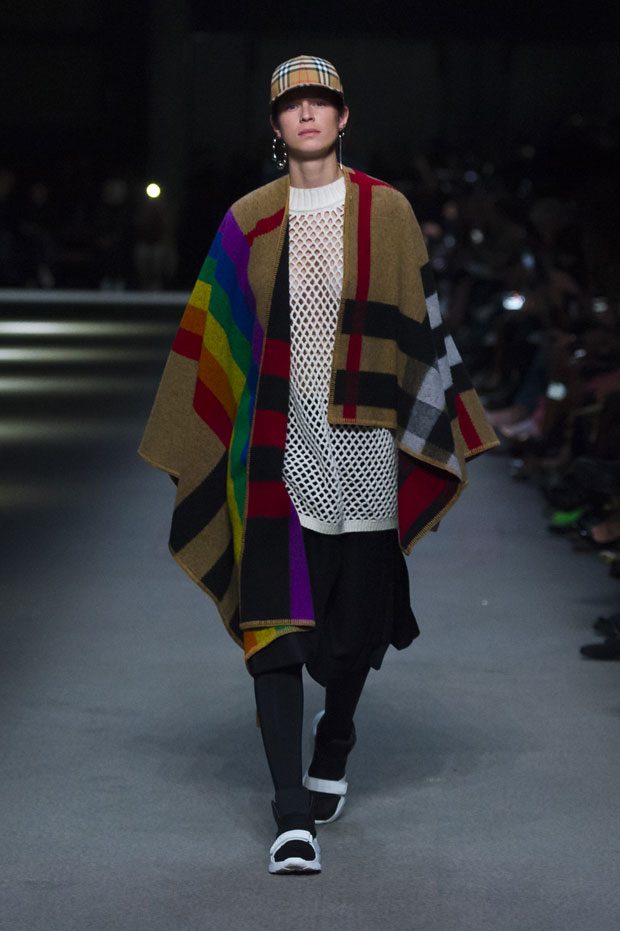 Discover Christopher Bailey’s Final Collection for Burberry