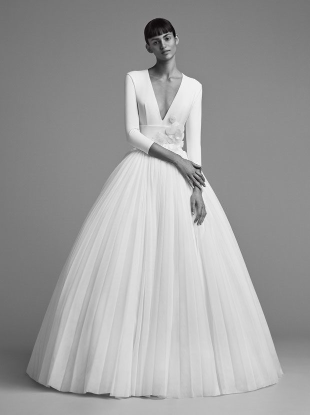 Discover Viktor & Rolf Bridal Autumn 2018 Collection