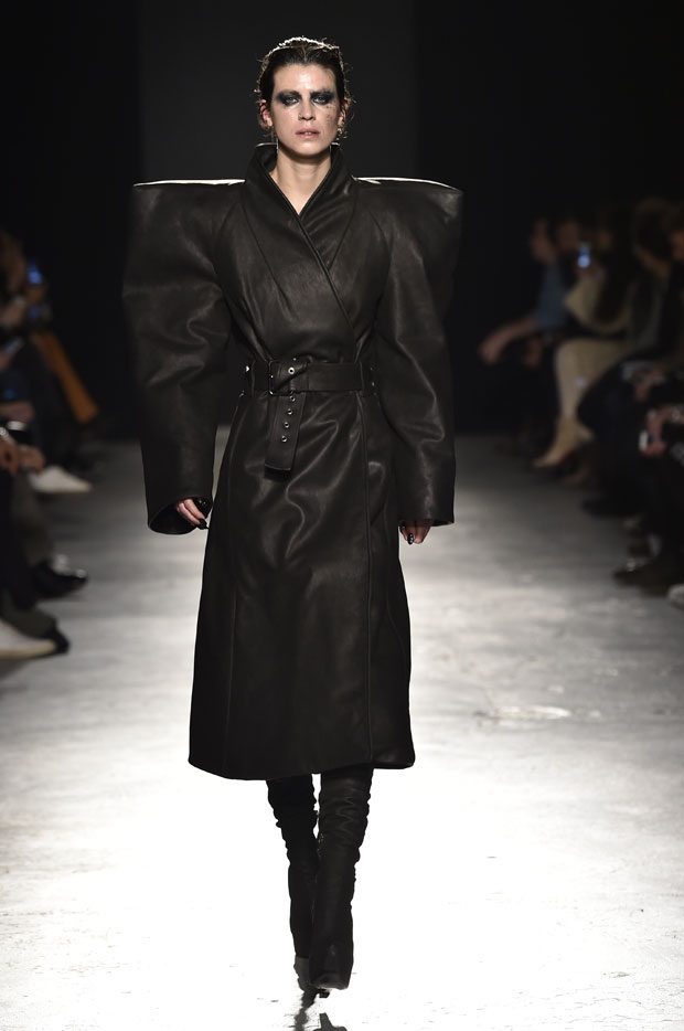 LFW: Gareth Pugh Autumn Winter 2018 Collection