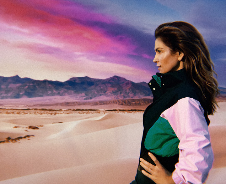 Watch CINDY CRAWFORD Show Off Her 80s Supermodel Moves