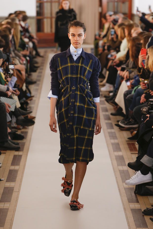 PFW: Carven Fall Winter 2018.19 Womenswear Collection