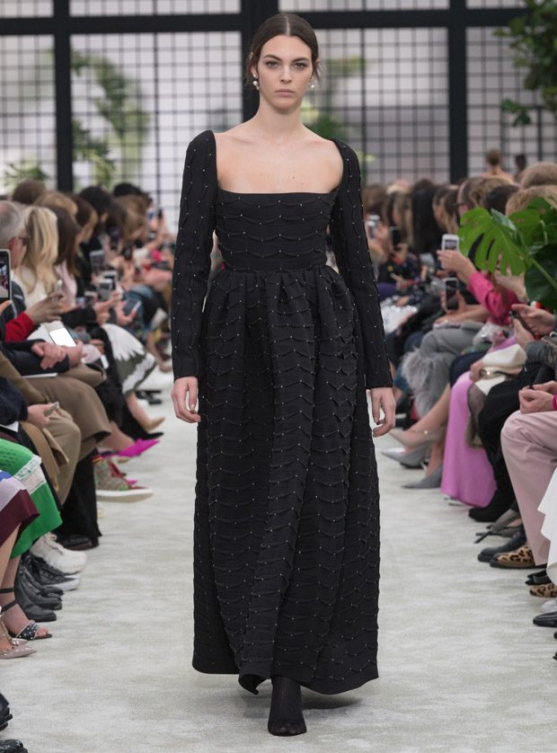 PFW: Valentino Fall Winter 2018.19 Womenswear Collection