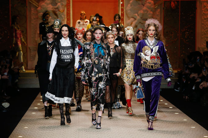 MFW: Dolce&Gabbana Fall Winter 2018.19 Womenswear Collection