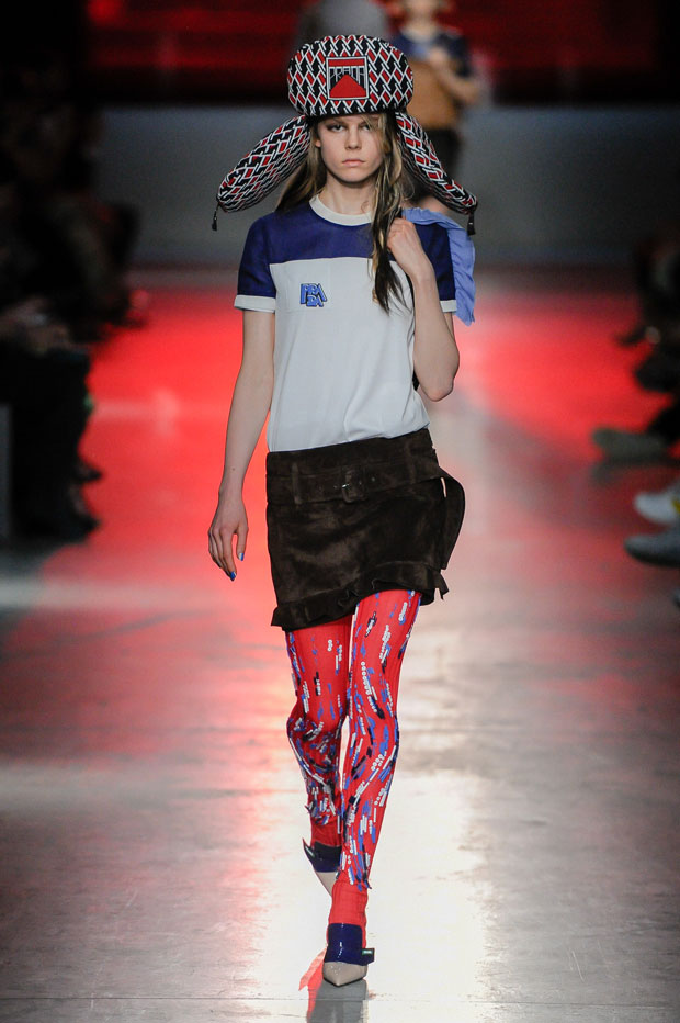 Discover The Key Looks From PRADA Resort 2019 Collection