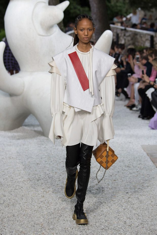 LOUIS VUITTON CRUISE 19: CATOGRAM COLLECTION 