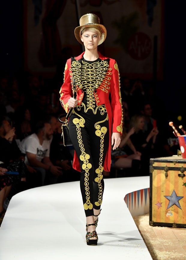 moschino circus