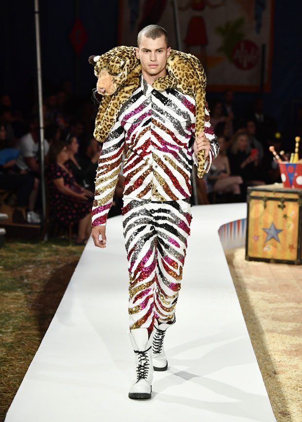 moschino 2019 collection