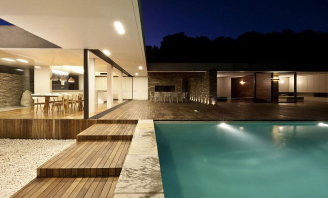 3 Ideas for Redesigning Your Pool Area