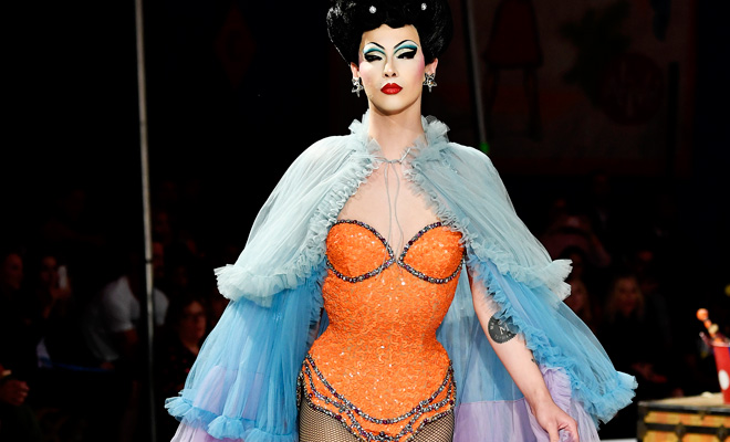 MOSCHINO SPRING SUMMER 2019 COLLECTION