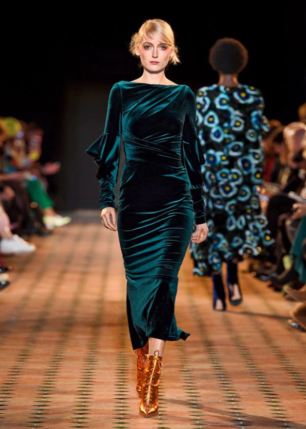 #FAITHLOVEHOPE: Talbot Runhof Fall Winter 2018.19 Collection