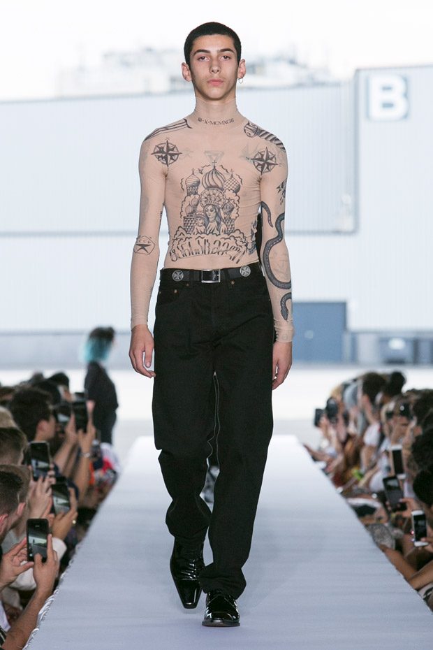 Vetements Spring / Summer 2019 Menswear — DSTNGR