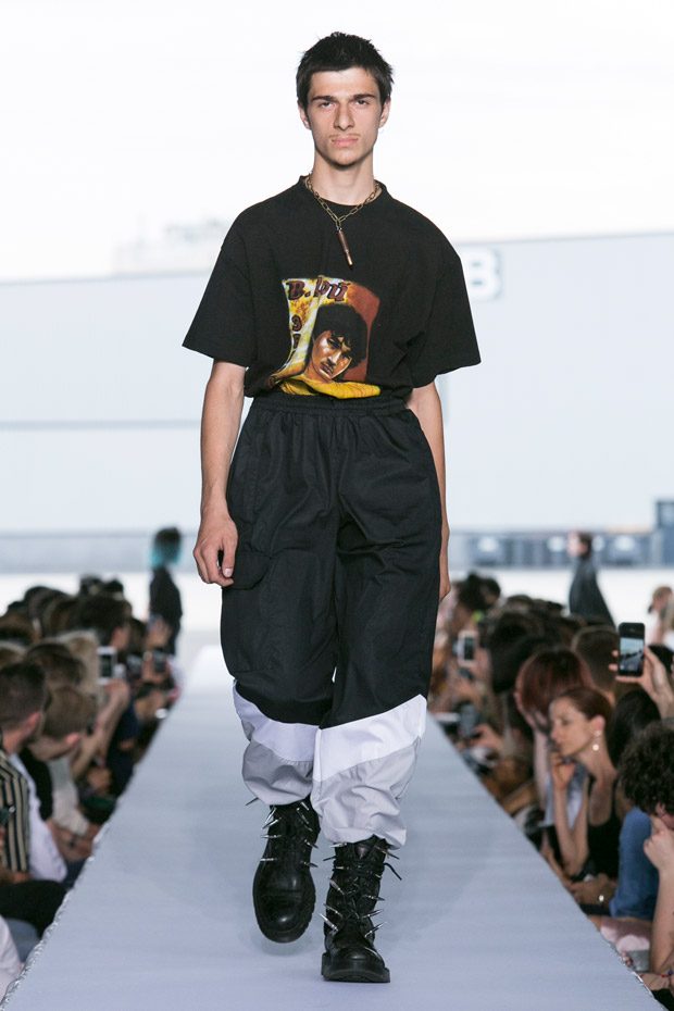 #PFW: VETEMENTS Spring Summer 2019 Collection