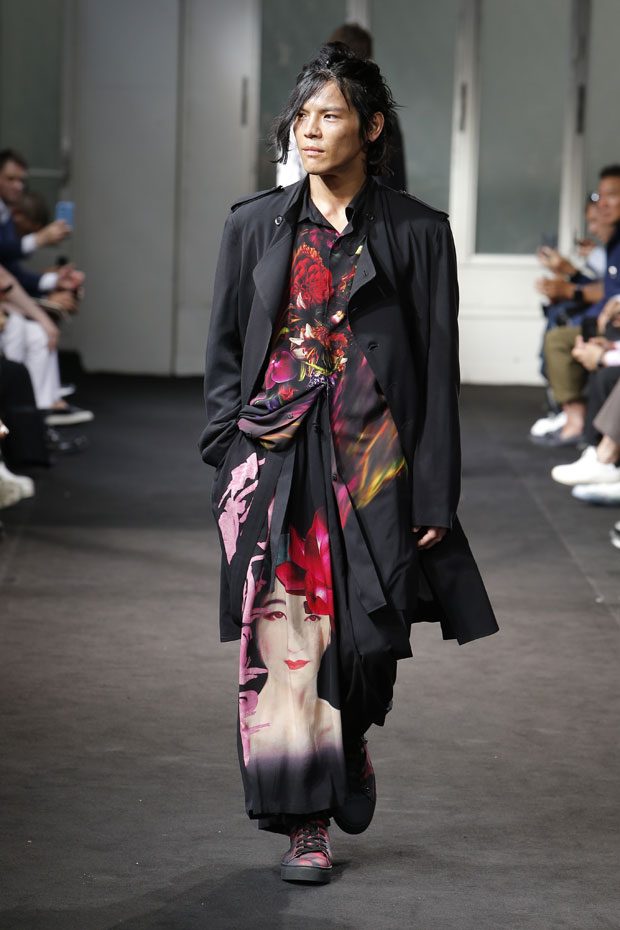 #PFW: Yohji Yamamoto Spring Summer 2019 Menswear Collection