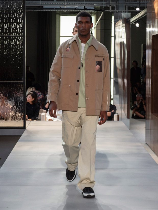 Discover RICCARDO TISCI's First Collection for BURBERRY