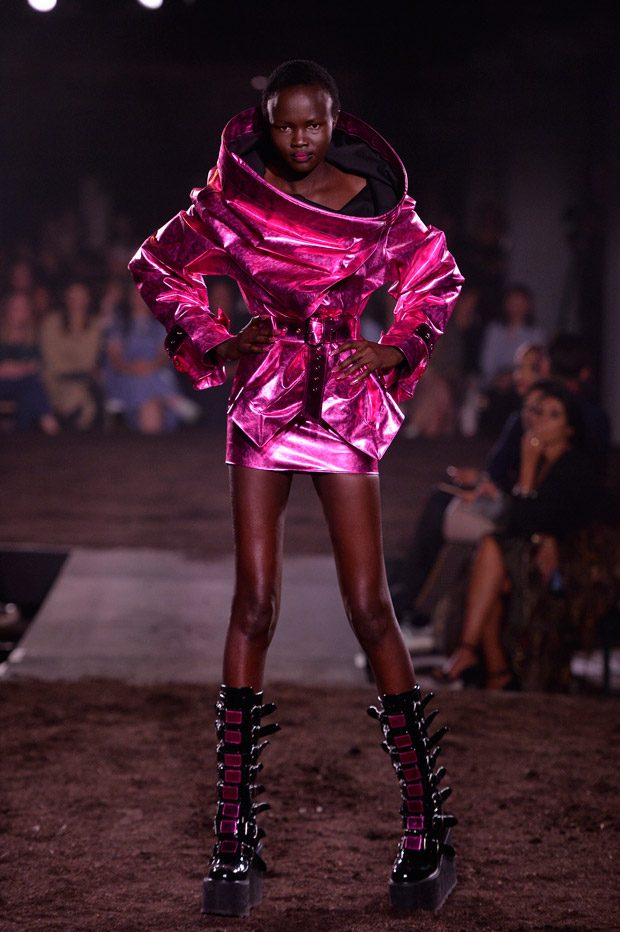 #LFW: GARETH PUGH Spring Summer 2019 Collection