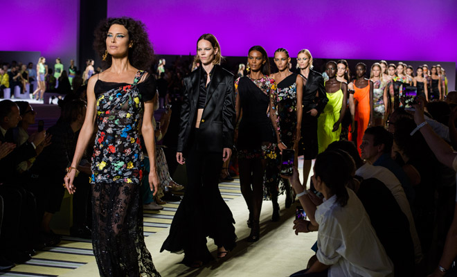 VERSACE