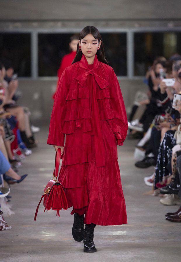 Valentino Spring 2019 Menswear Collection by Pierpaolo Piccioli