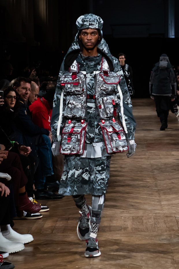 WHITE MOUNTAINEERING