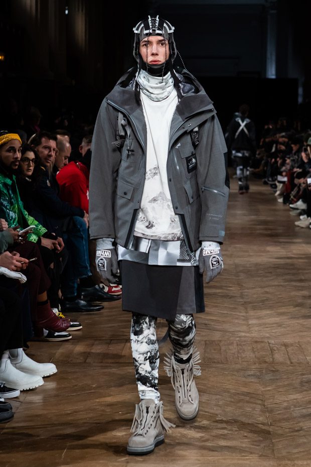 WHITE MOUNTAINEERING