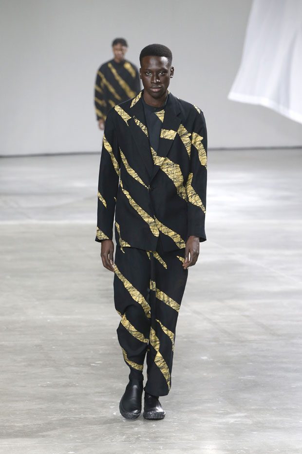 PFW: ISSEY MIYAKE MEN Fall Winter 2019.20 Collection