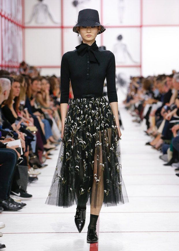 PFW: DIOR Fall Winter 2019.20 Womenswear Collection