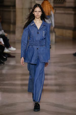 PFW: MOON YOUNG HEE Fall Winter 2019.20 Collection