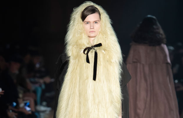 PFW: BEAUTIFUL PEOPLE Fall Winter 2019.20 Collection