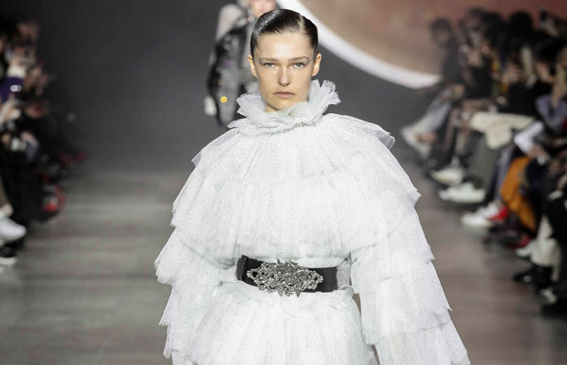 PFW: SHIATZY CHEN Fall Winter 2019.20 Collection