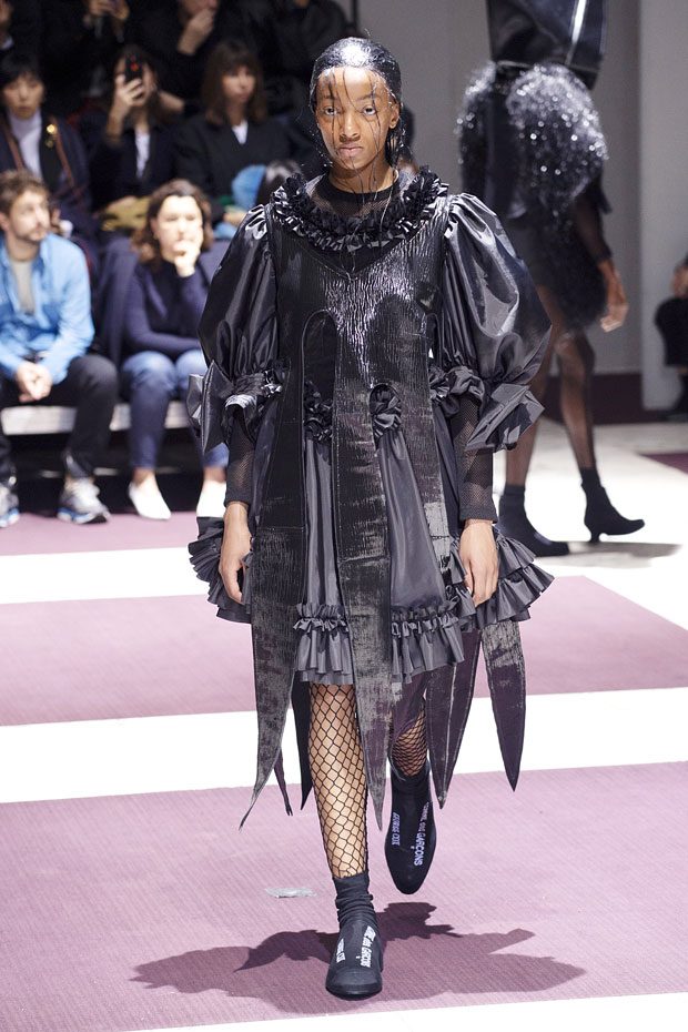 PFW: COMME DES GARCONS Fall Winter 2019.20 Collection