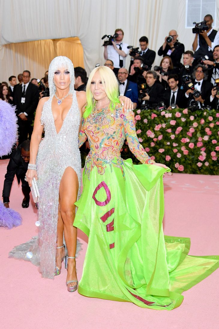 Donatella JLO Atelier Versace