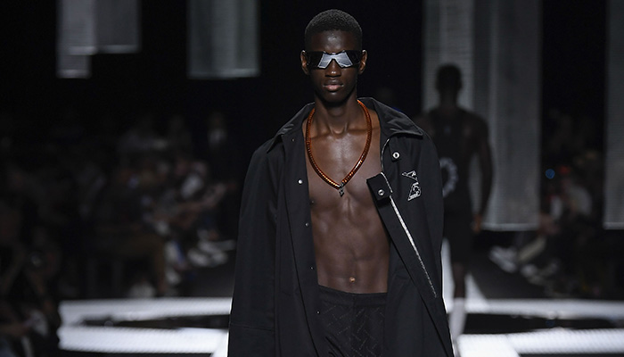 uanset Stejl følgeslutning MFW: PHILIPP PLEIN Spring Summer 2020 Collection