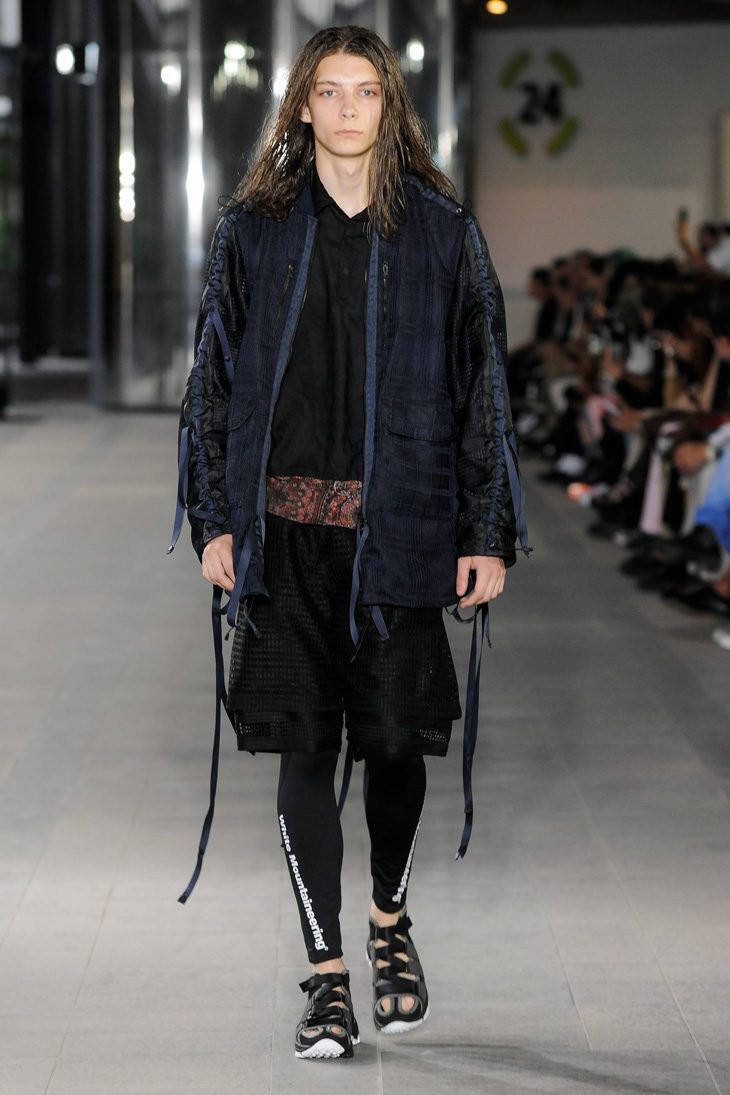 WHITE MOUNTAINEERING