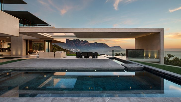 RESHAPING ARCHITECTURE WITH SAOTA Mark Bullivant